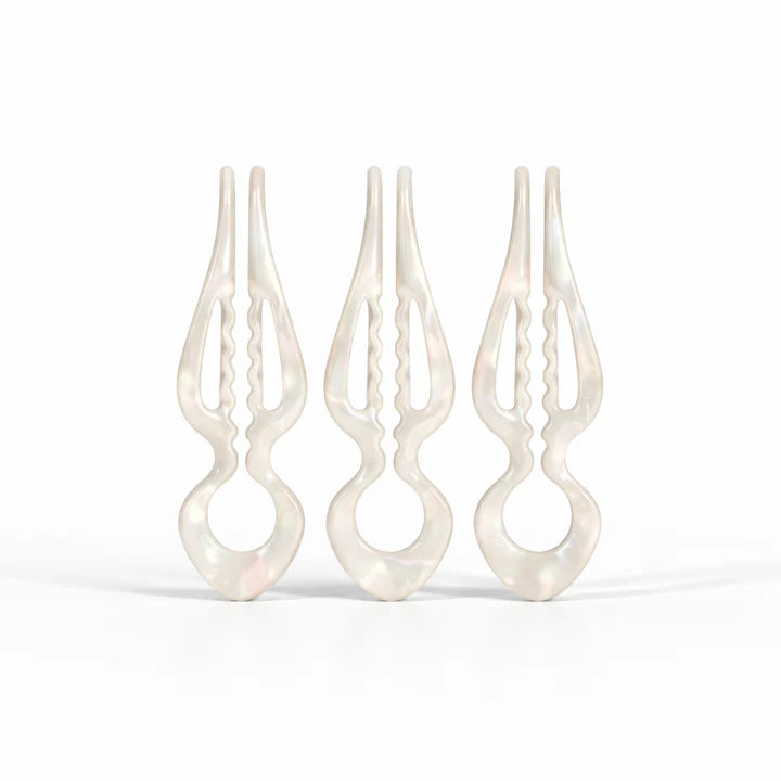 Hairpin - Silky Pearl